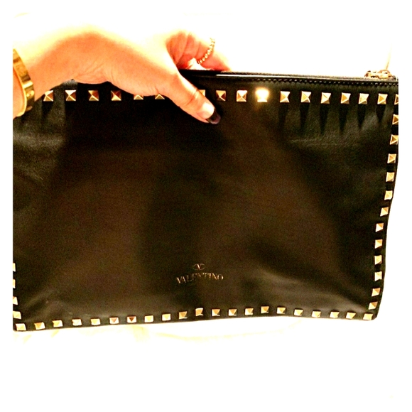 Valentino Garavani Handbags - VALENTINO Rockstud